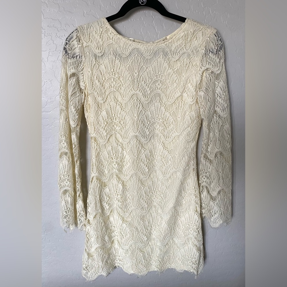 Honey Punch Cream Lace Long-Sleeve Dress